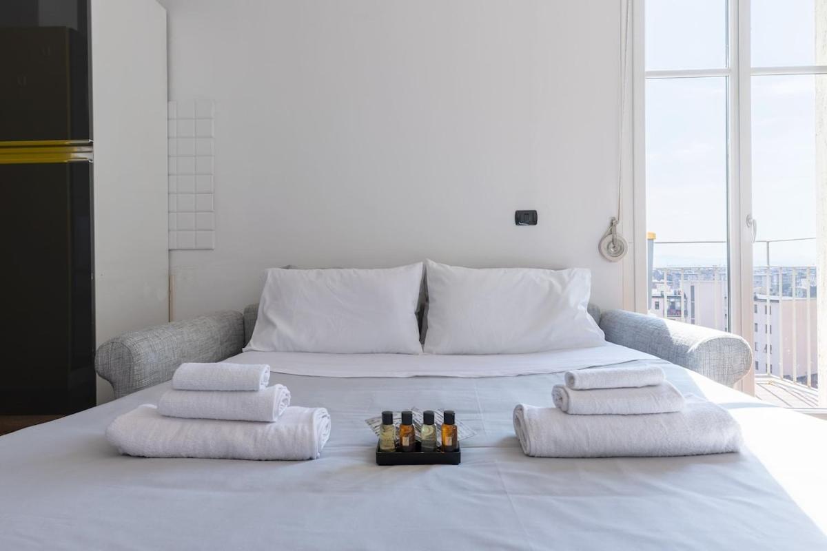 Ale Apartment Castello Imperatore -Parking Disponibile- Прато Экстерьер фото